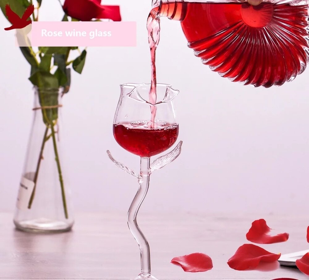 Комплект 2 чаши за вино във формата на роза